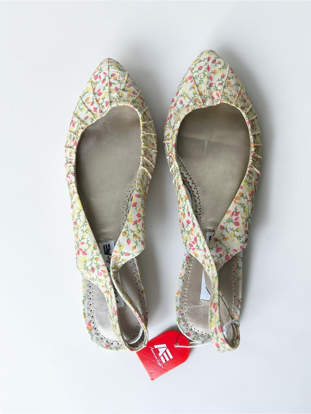 American Eagle Floral Slingback Size 7